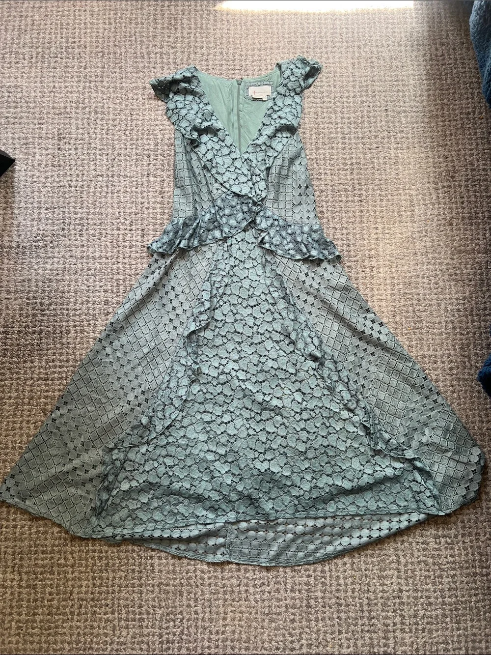 Anthropologie Antoinette Lace Midi Dress 8 Sage Green Ruffle EUC - Picture 4 of 13